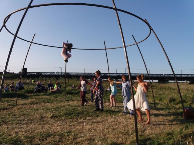 Fonds in het wild: Lidian bij Festival Oeverloos