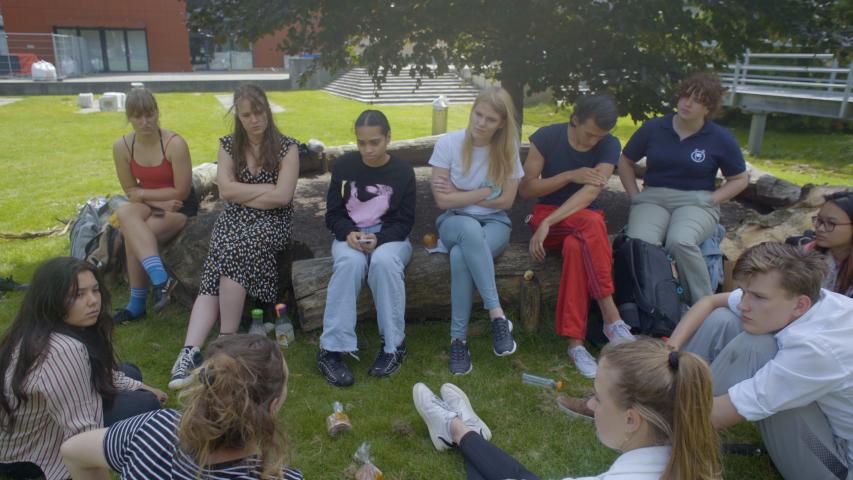 Van Opsluiting naar Unlocked