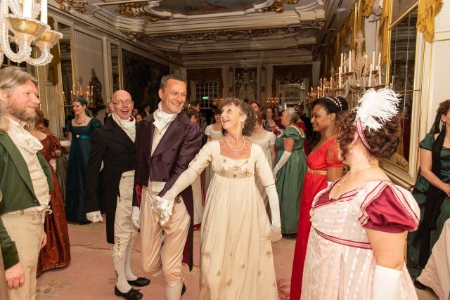 Arie in traditioneel danskostuum