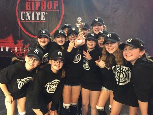 De dance crew van Fien en Eef