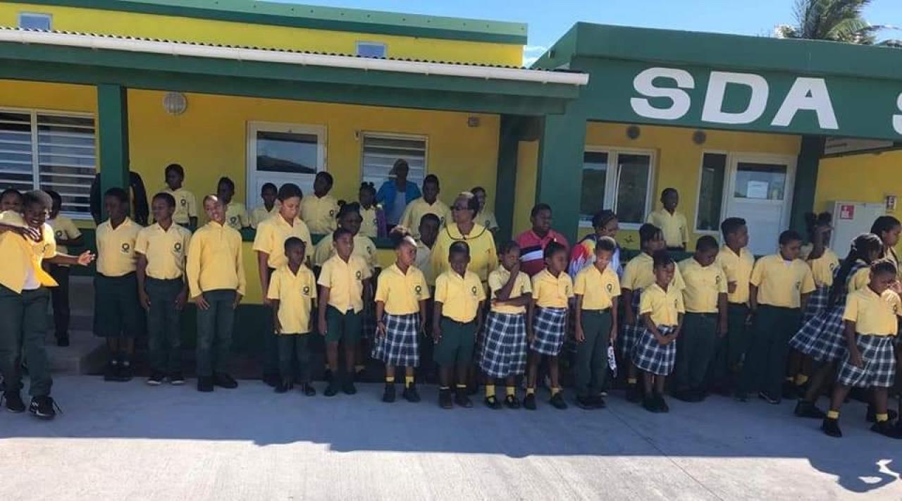 Schoolkinderen op Sint Eustatius
