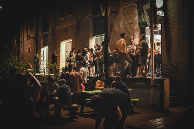 Verhalenhuis Mezrab - fotografie: Alborz Sahebdivani, Karl Giesriegl