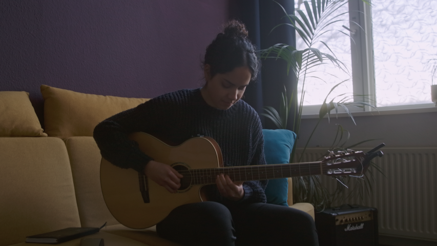 Dokter Sarea schreef liedjes als therapie