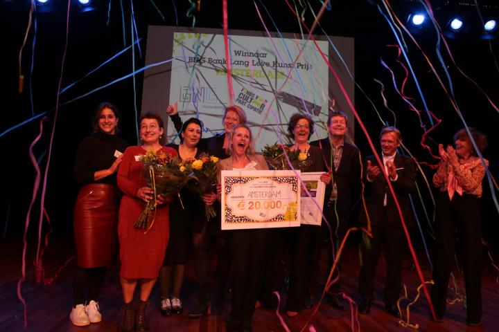 Amsterdam wint BNG Bank Lang Leve Kunstprijs 2016